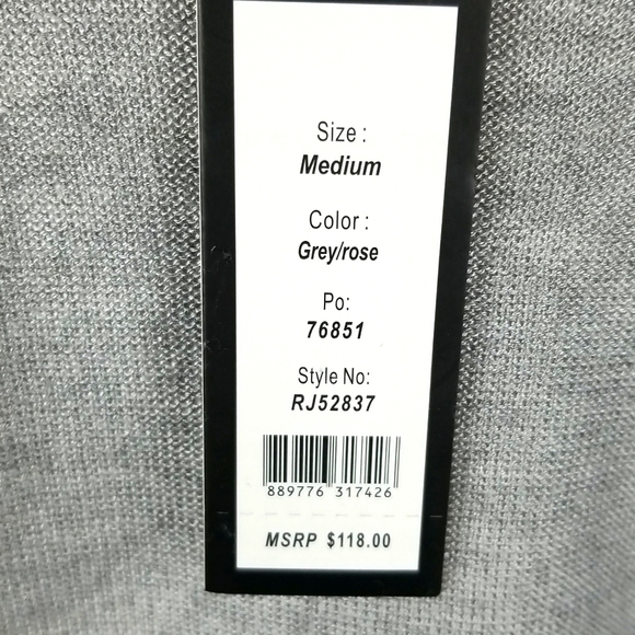 NWT Romeo & Juliete Couture Sweater Sz M NWT - Picture 6 of 8